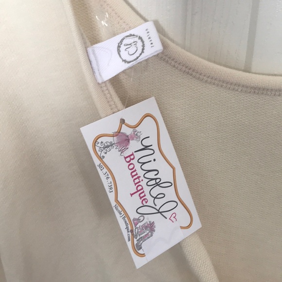 Open Back Twist Top - Picture 3 of 3